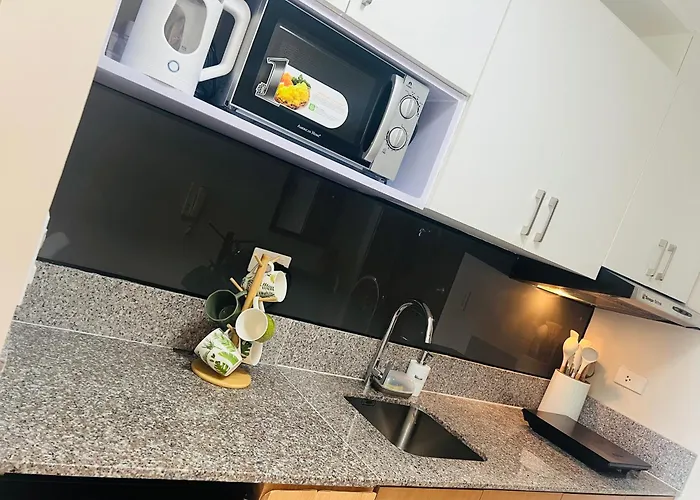 Astra Heights Staycation Aparthotel Manila