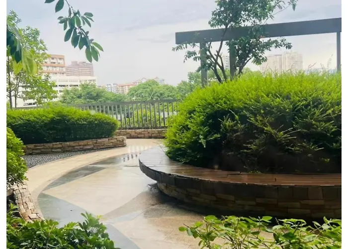 Aparthotel Astra Heights Staycation
